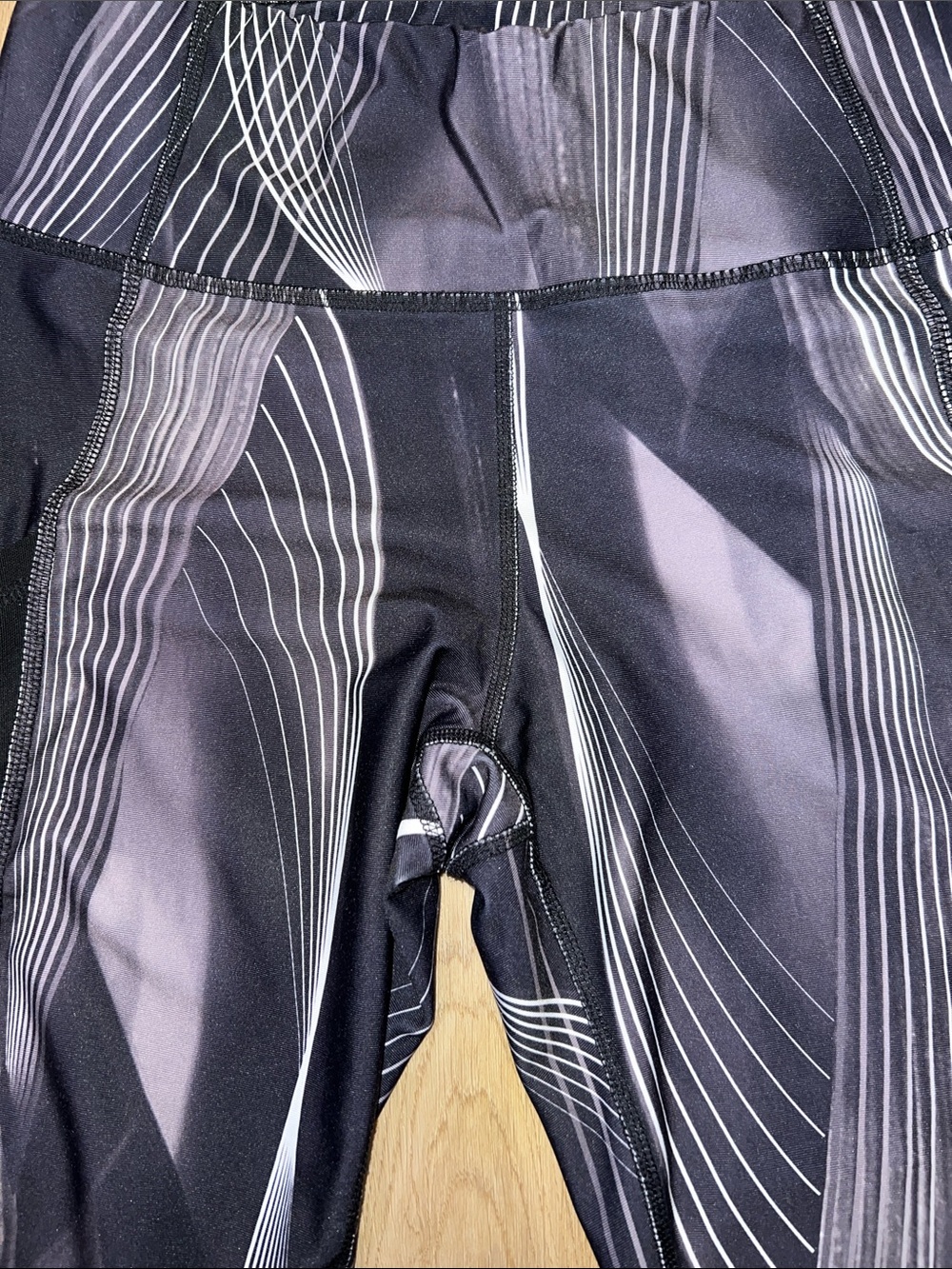 Joe Fresh Black Leggings with White Pinstripes - Picture 6 of 13